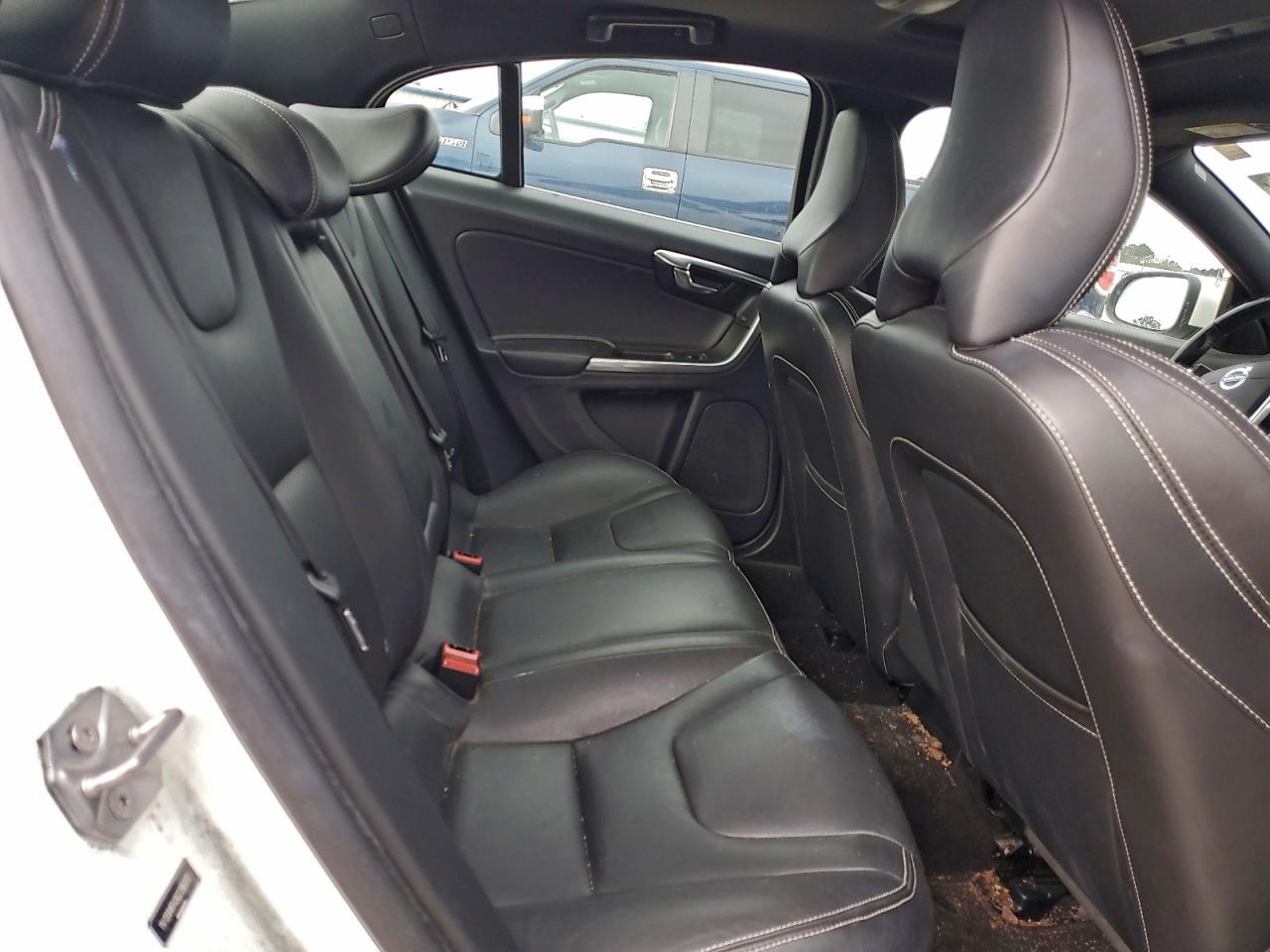 Volvo S60 Premier Image 11