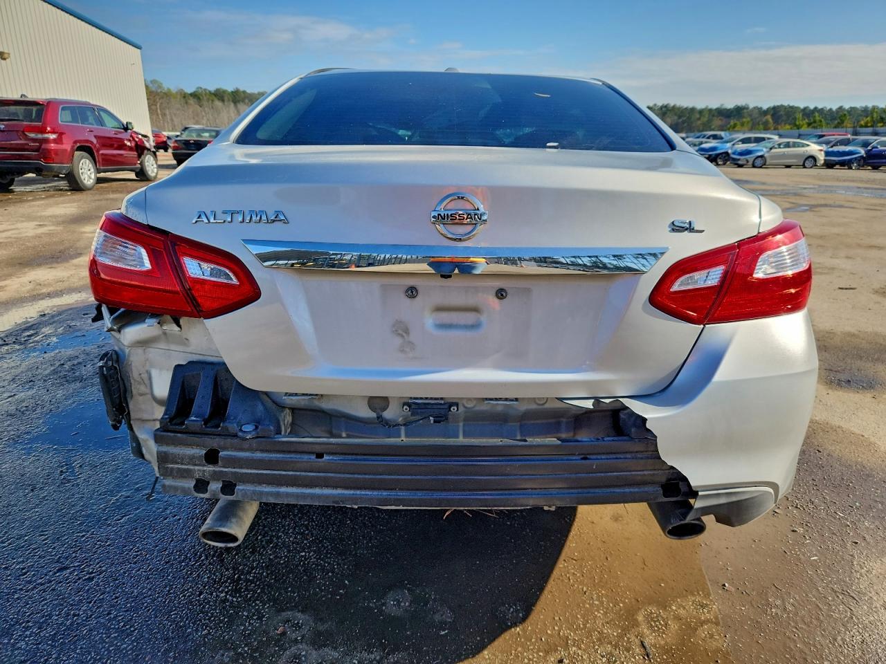 Nissan Altima 2.5 Image 6