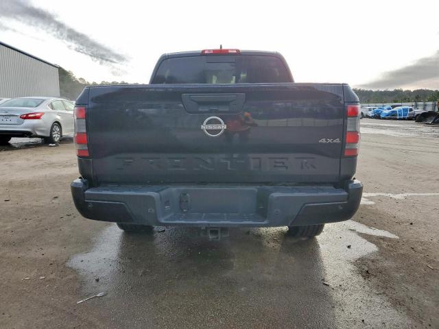 Nissan Frontier S Image 11