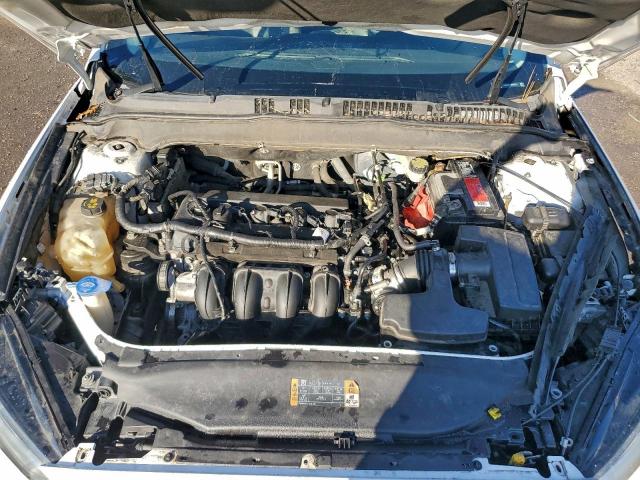 Ford Fusion S Image 12