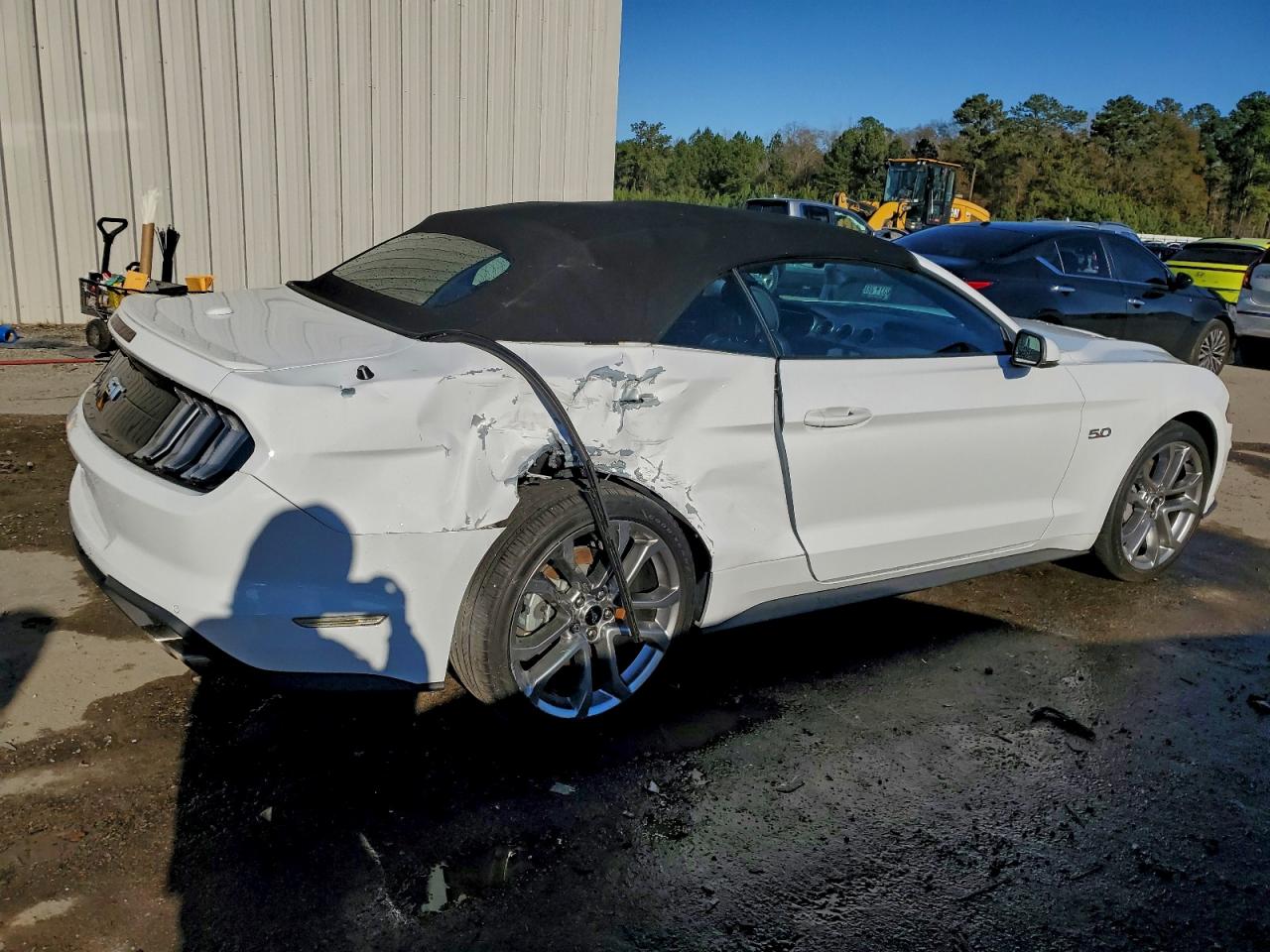 Ford Mustang Gt Image 2