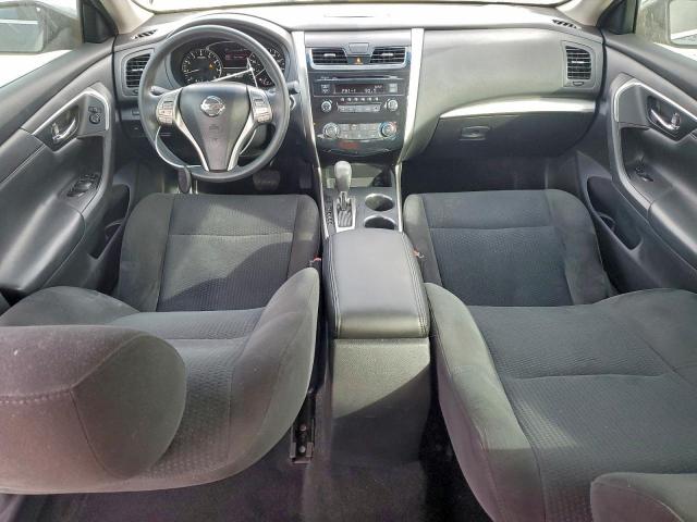 Nissan Altima 2.5 Image 8
