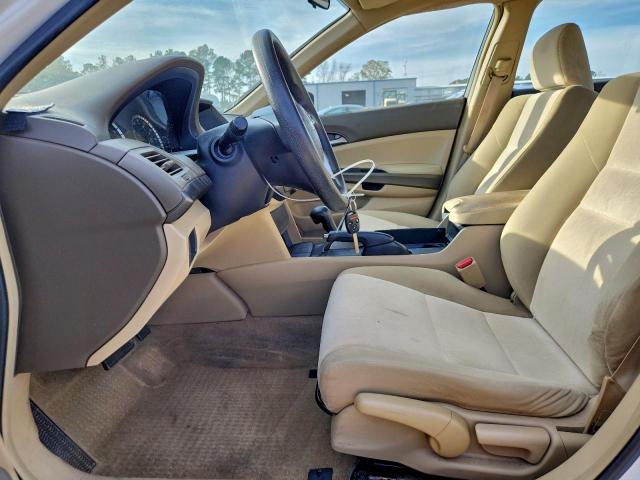 Honda Accord Lx Image 12