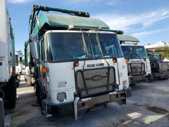  Salvage Autocar Llc Xpeditor