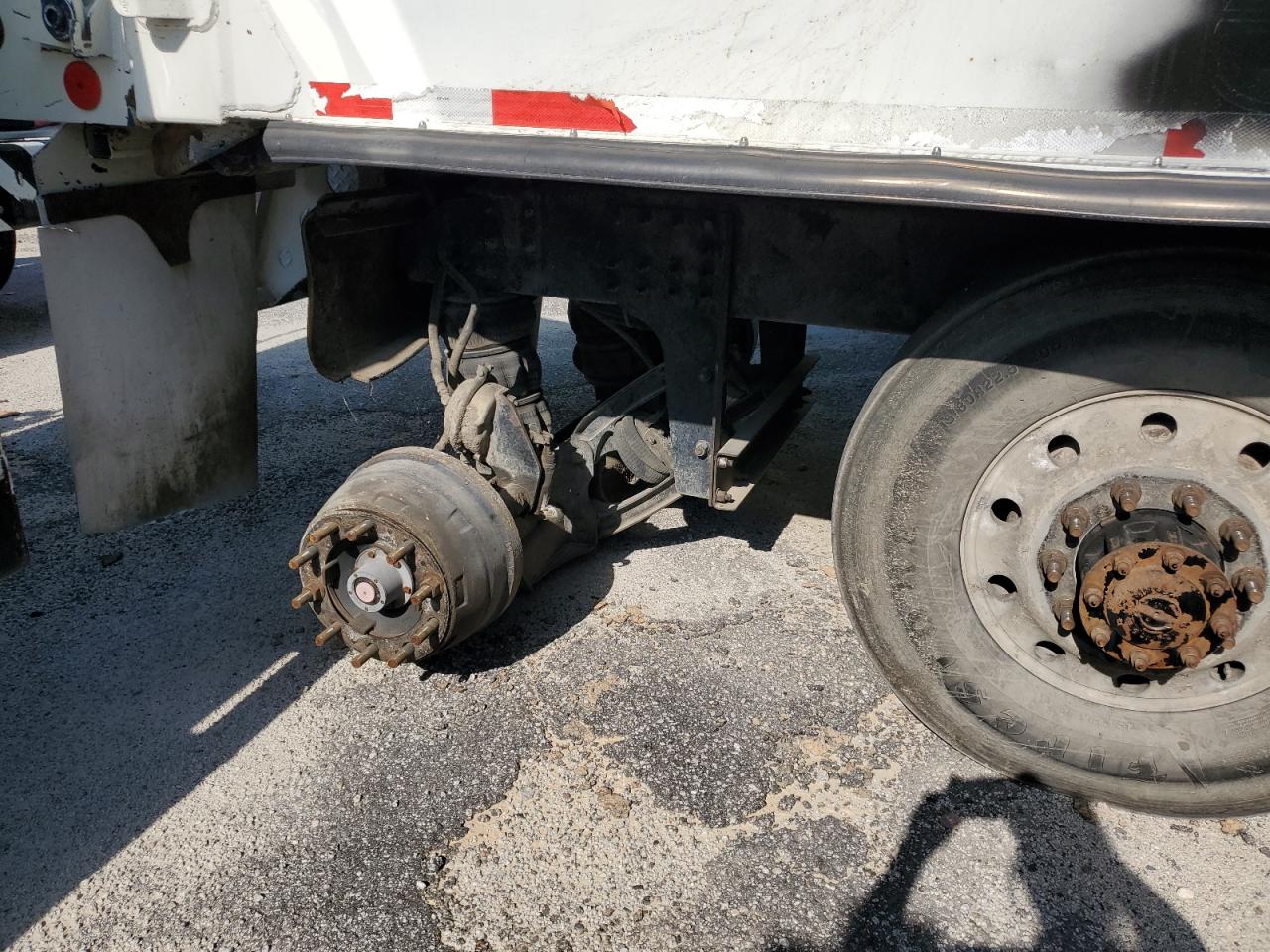 Autocar Llc Xpeditor Image 6