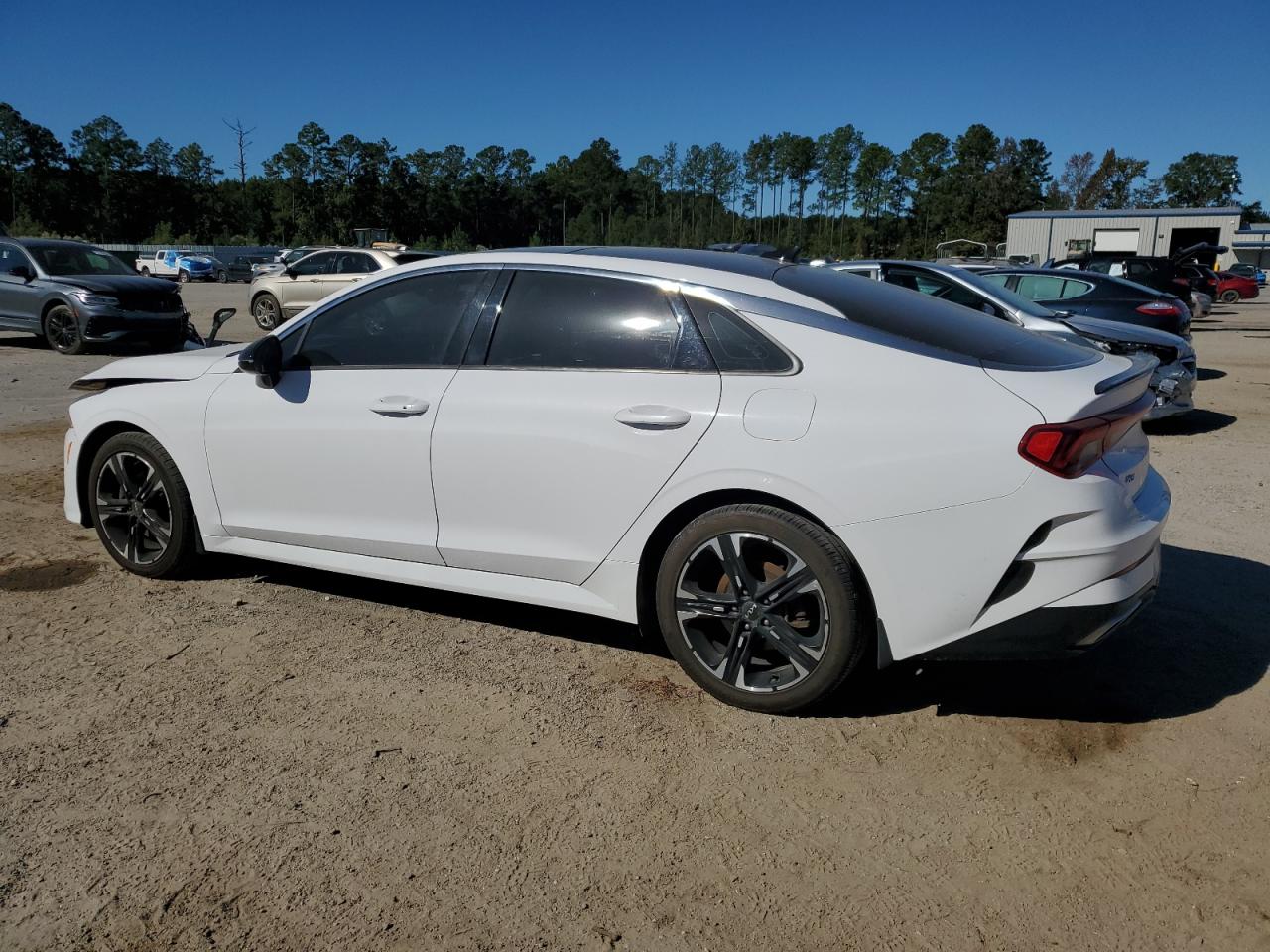 Kia K5 Gt Line Image 5