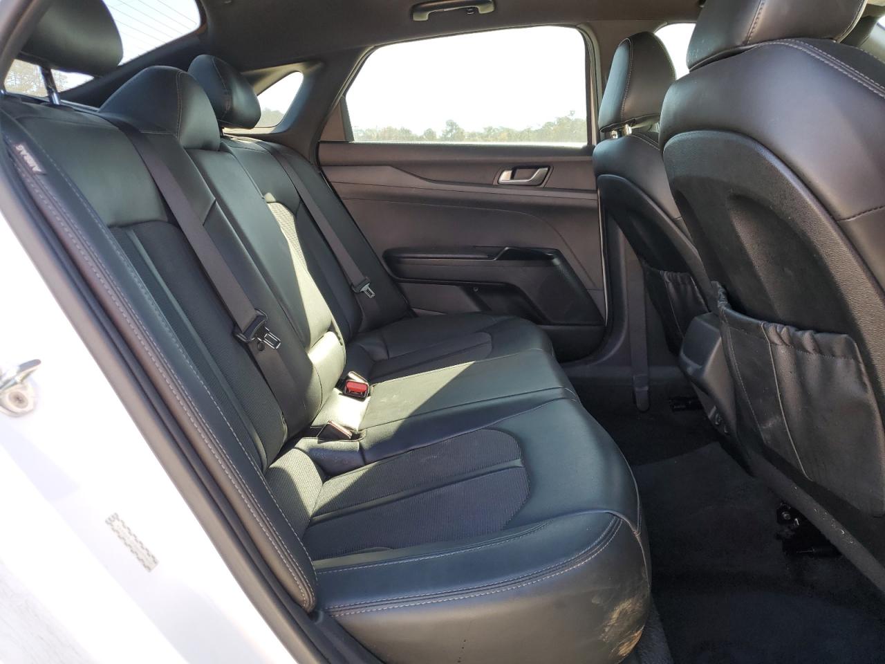 Kia K5 Gt Line Image 9