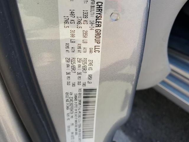 Chrysler Minivan Touring Image 11