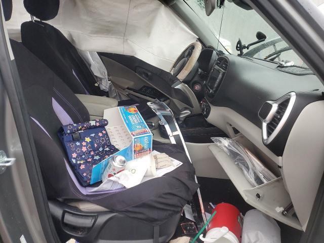 Kia Soul Lx Image 13