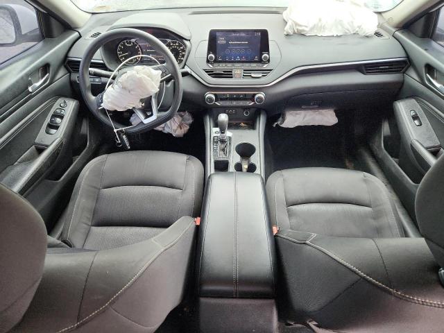 Nissan Altima S Image 2