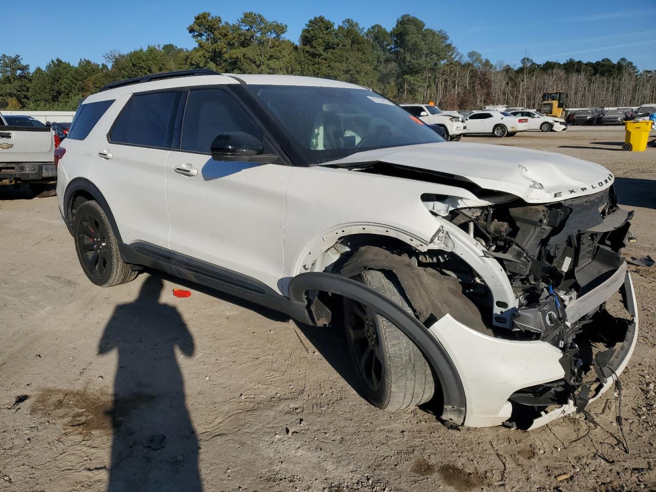 Ford Explorer St Image 4