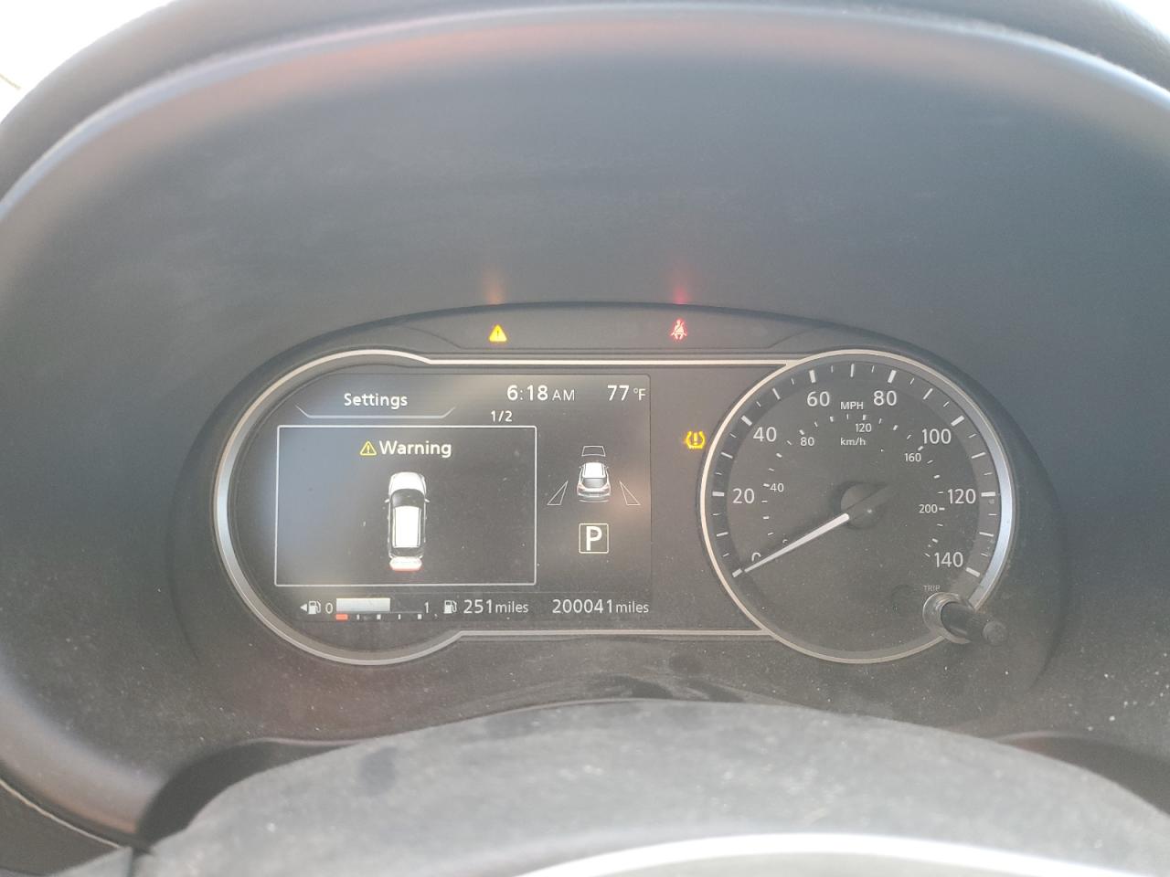 Nissan Kicks S Image 4