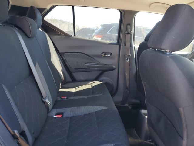 Nissan Kicks S Image 5