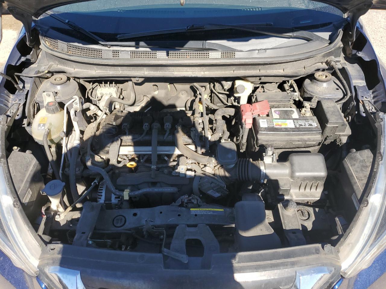 Nissan Kicks S Image 2