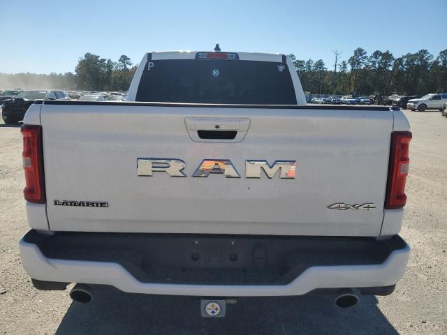 Ram 1500 Laramie Image 9