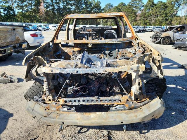 GMC Sierra K1500 Denali Image 8