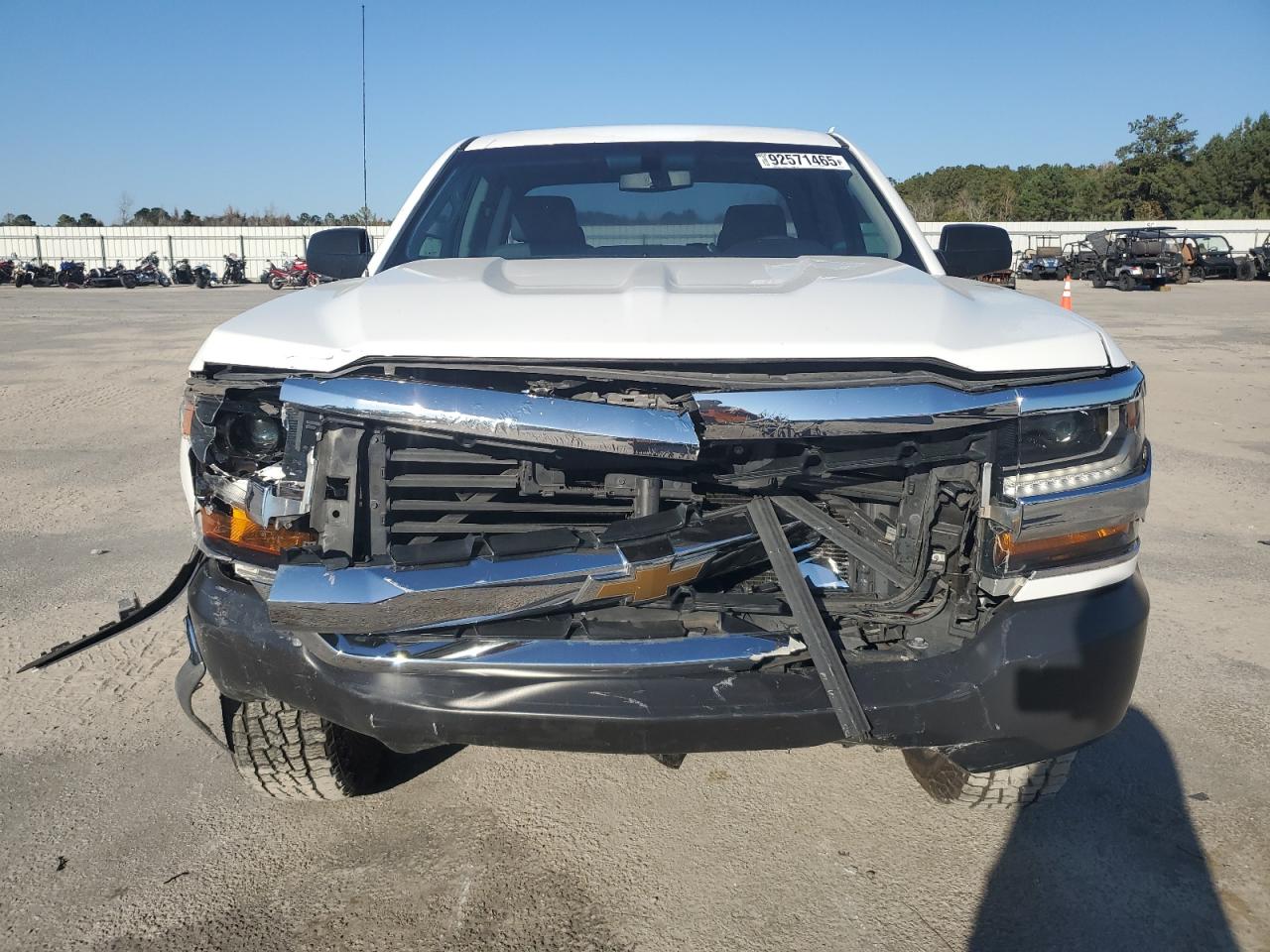 Chevrolet Silverado C1500 Image 9