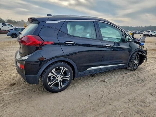 Chevrolet Bolt Premier Image 3