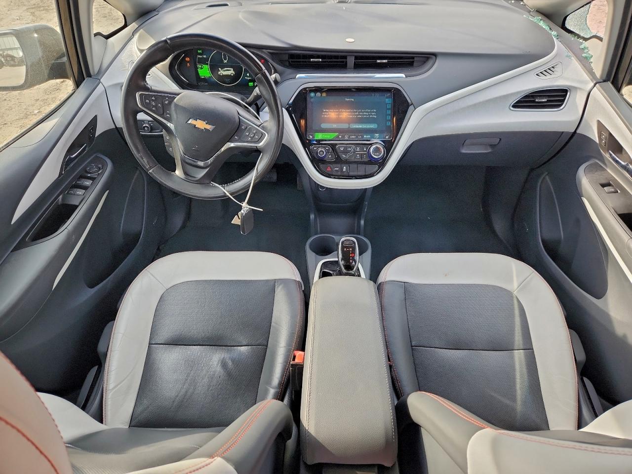 Chevrolet Bolt Premier Image 12