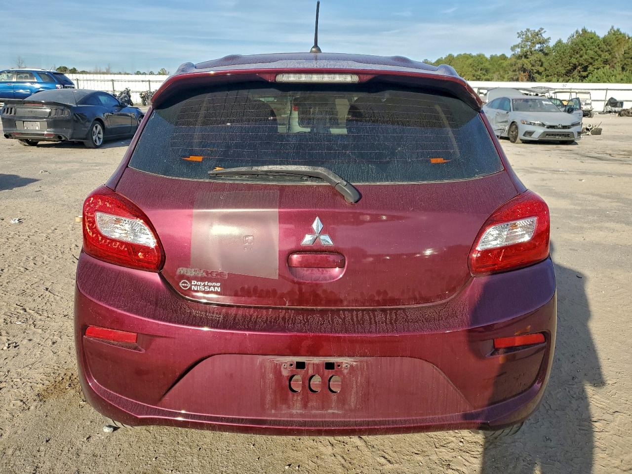 Mitsubishi Mirage Es Image 7