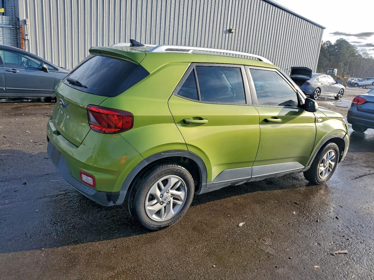 Hyundai VENUE Sel Image 8