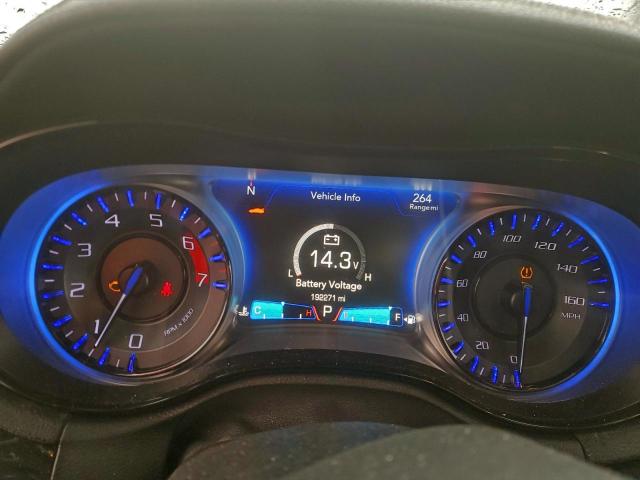 Chrysler 300 S Image 6