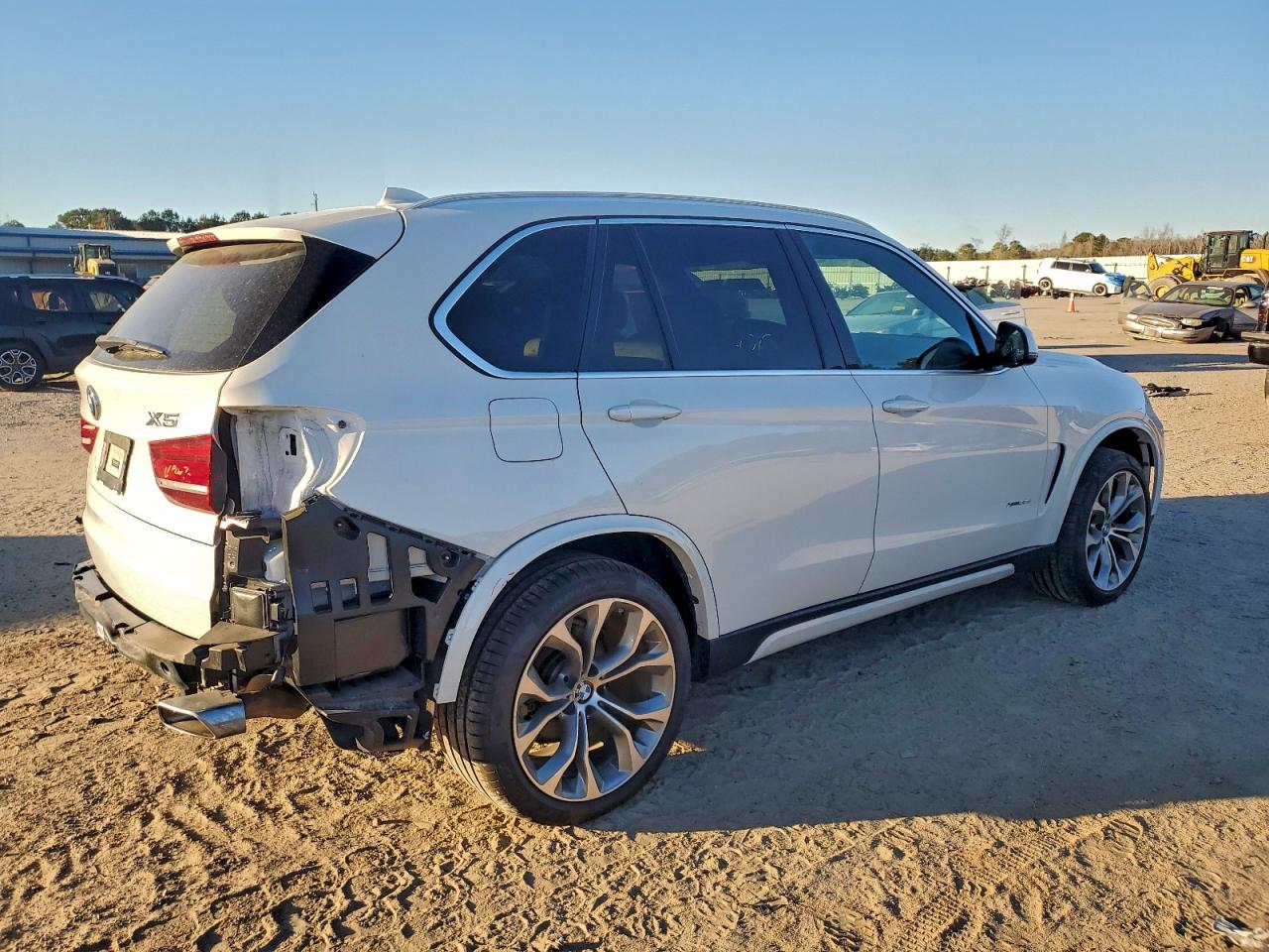 BMW X Series Xdrive35d Image 4