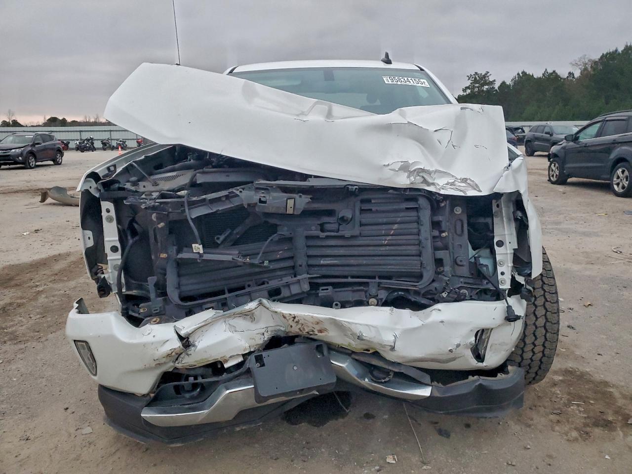 Chevrolet Silverado K1500 Lt Image 12