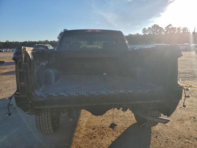 Chevrolet Silverado C1500 Lt Image 6