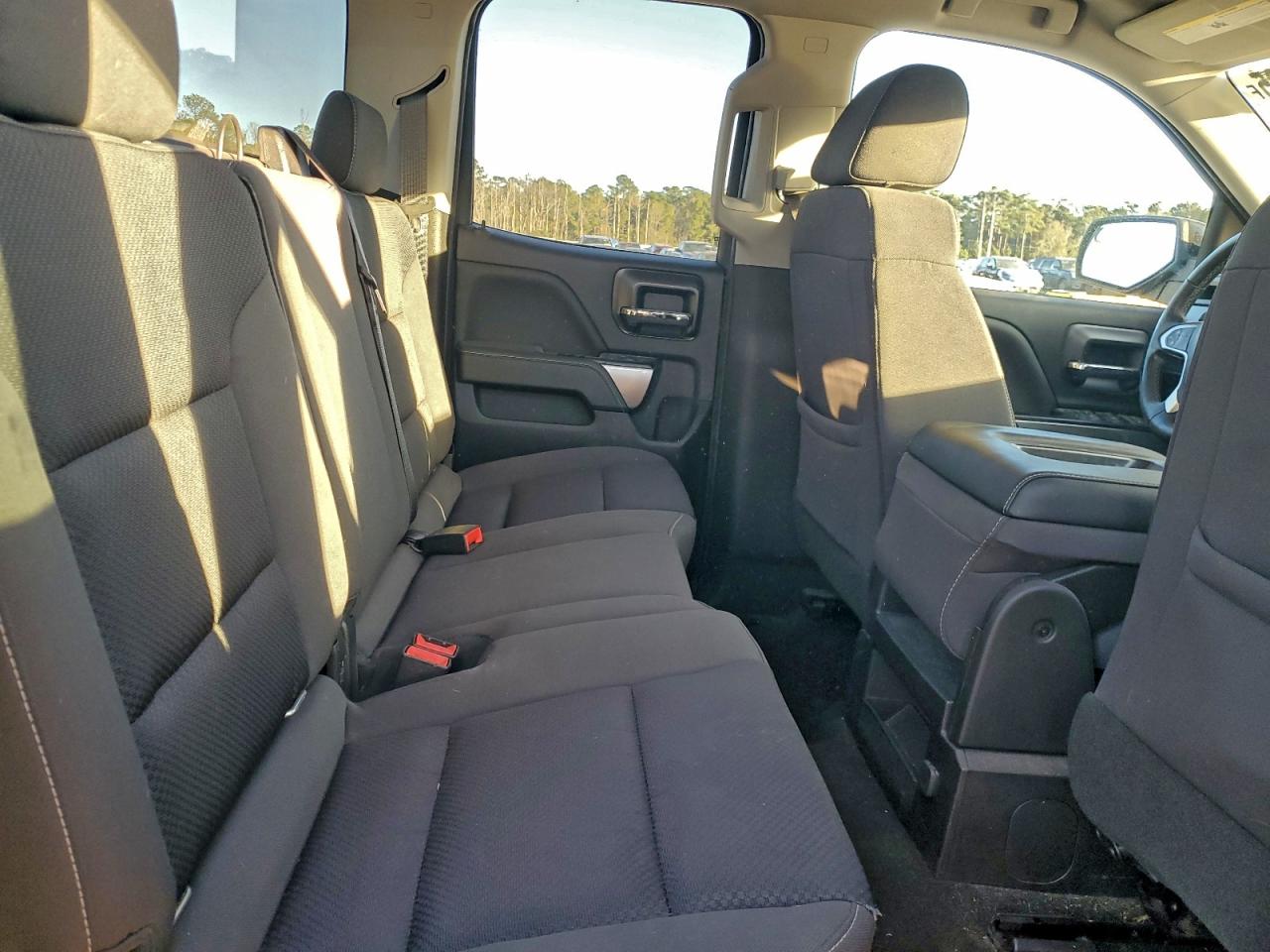 Chevrolet Silverado C1500 Lt Image 12