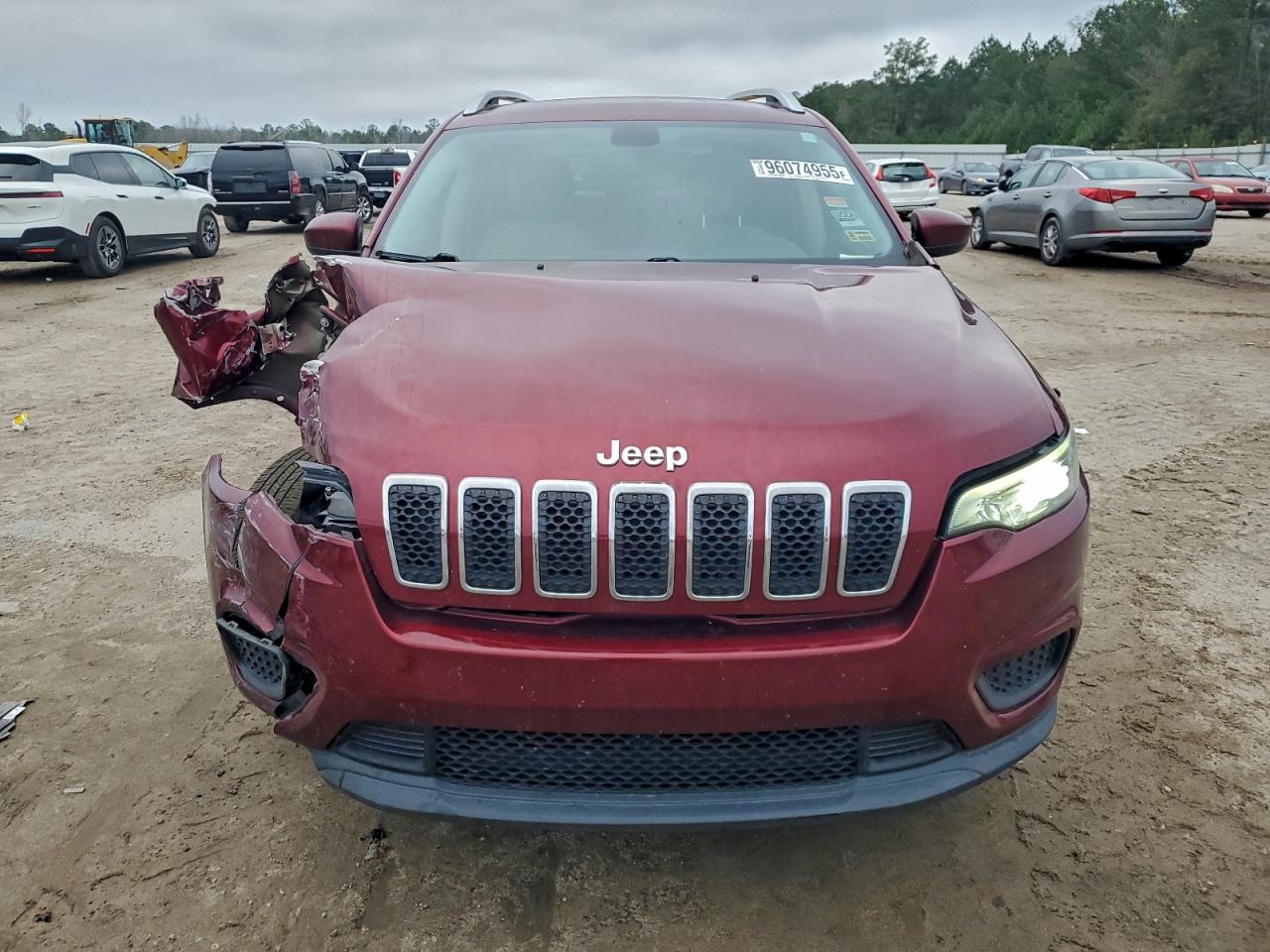 Jeep Grand Cherokee Latitude Image 3