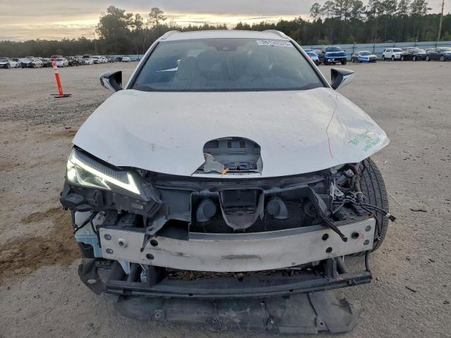 Lexus Ux 250h Image 4