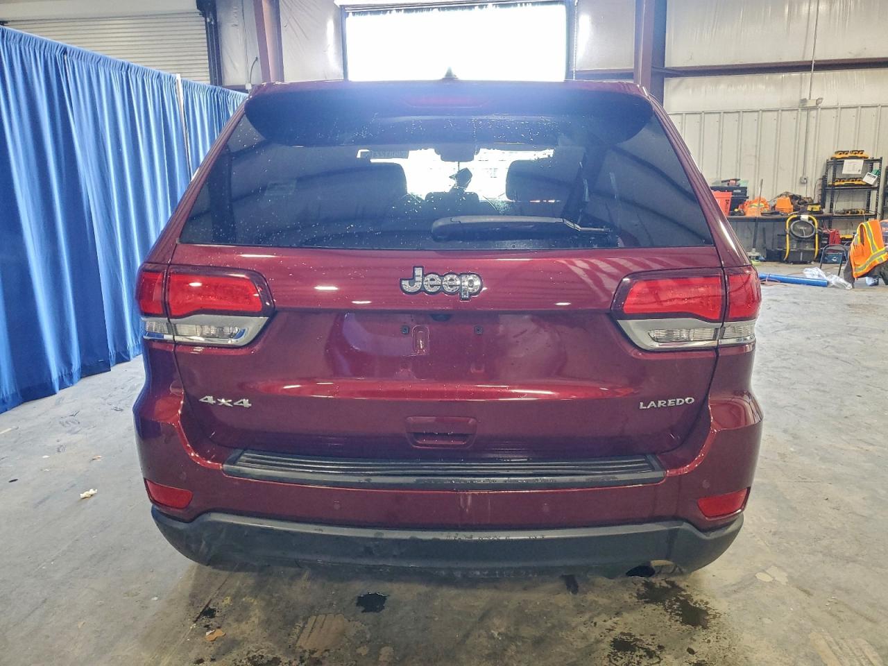 Jeep Grand Cherokee Laredo E Image 7