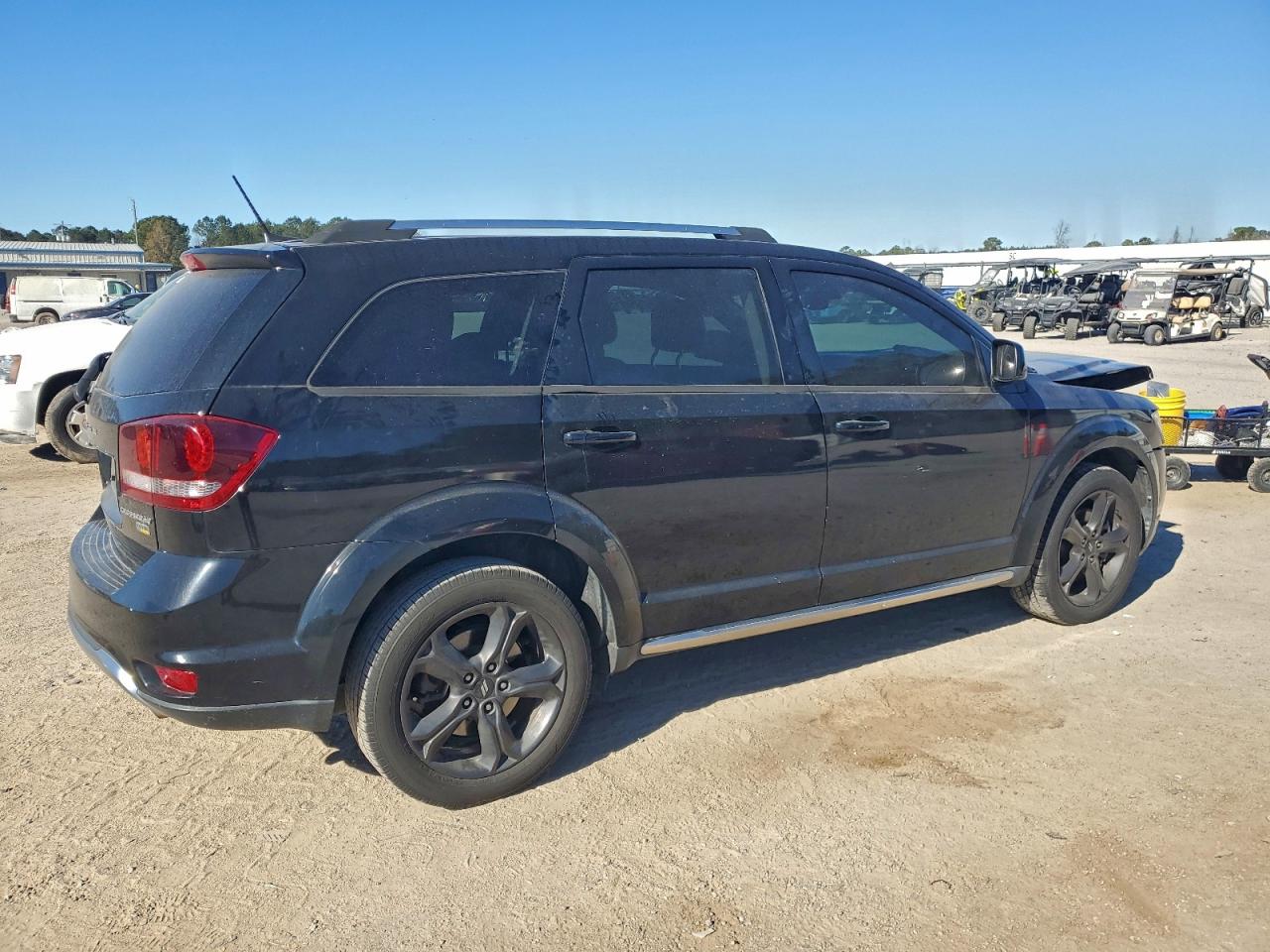 Dodge Journey Crossroad Image 5
