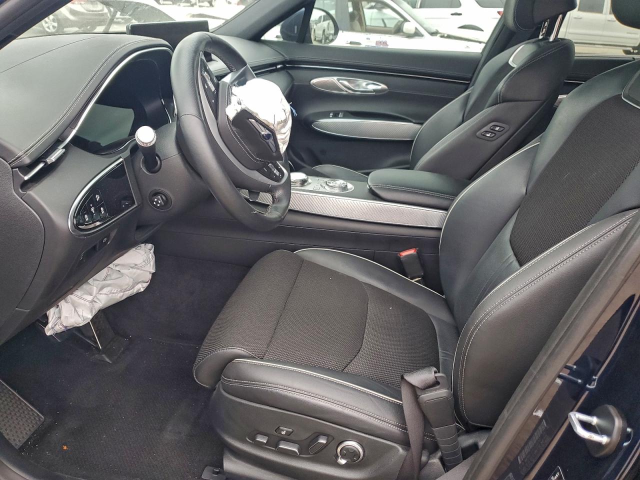 Genesis Gv70 Base Base Image 7