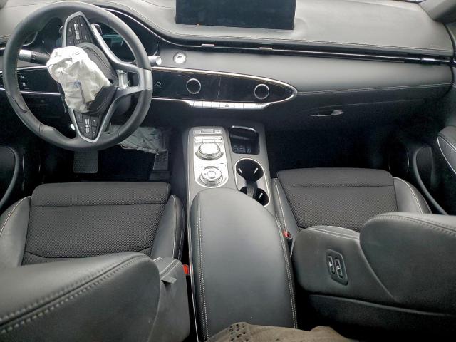 Genesis Gv70 Base Base Image 3