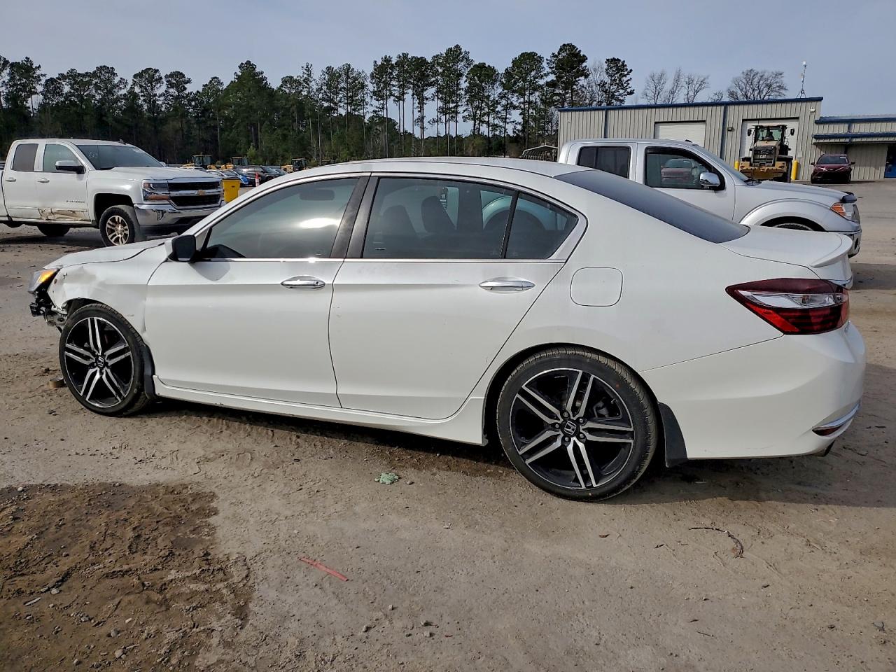 Honda Accord Sport Image 2