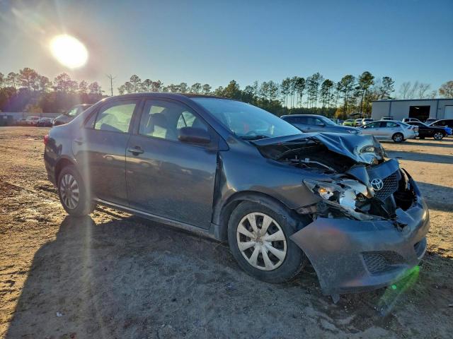 Toyota Corolla Base Image 4