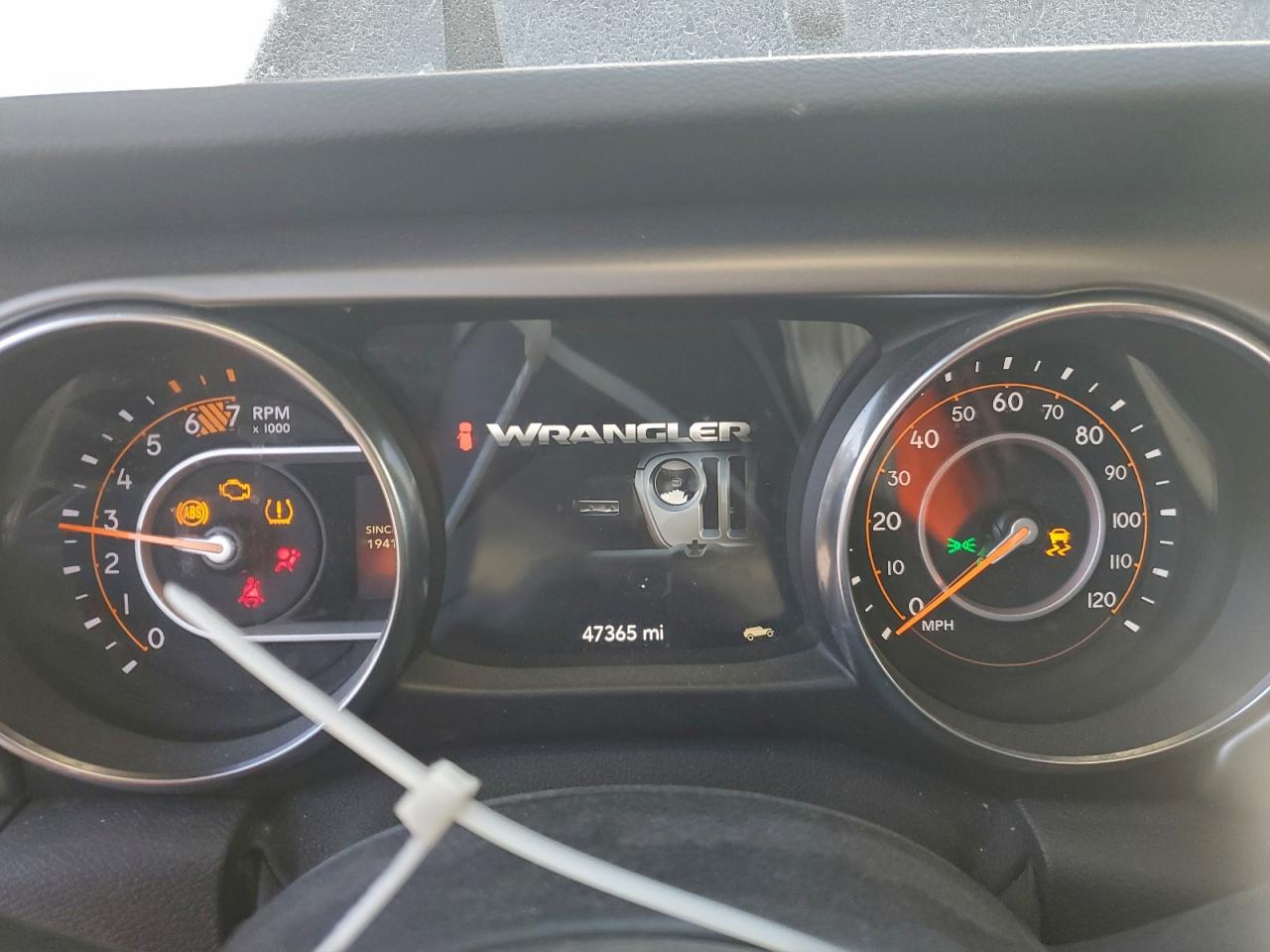 Jeep Wrangler Sport Image 3