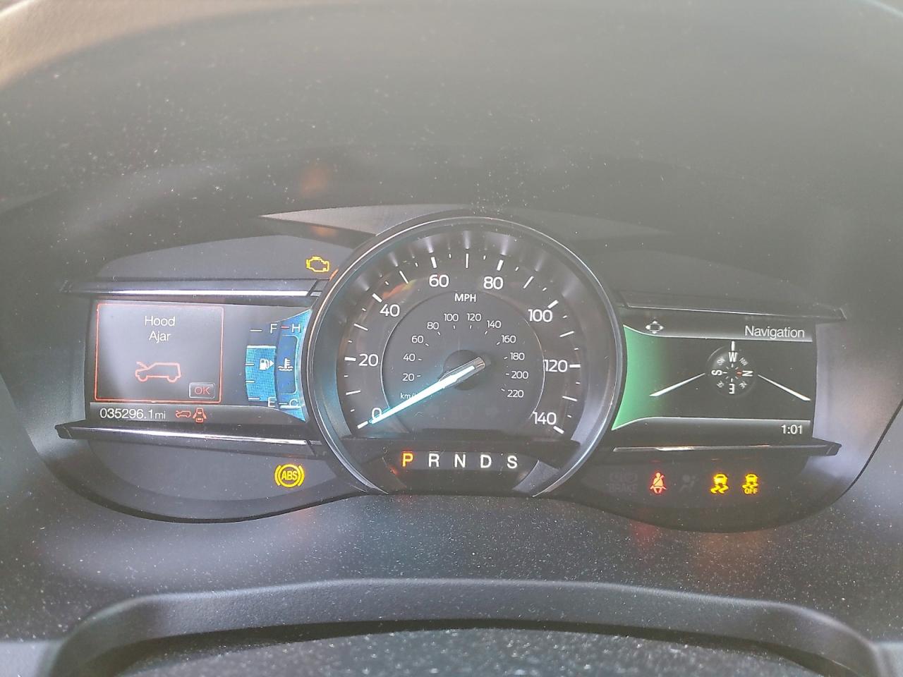 Ford Explorer Xlt Image 8