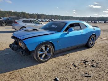  Salvage Dodge Challenger