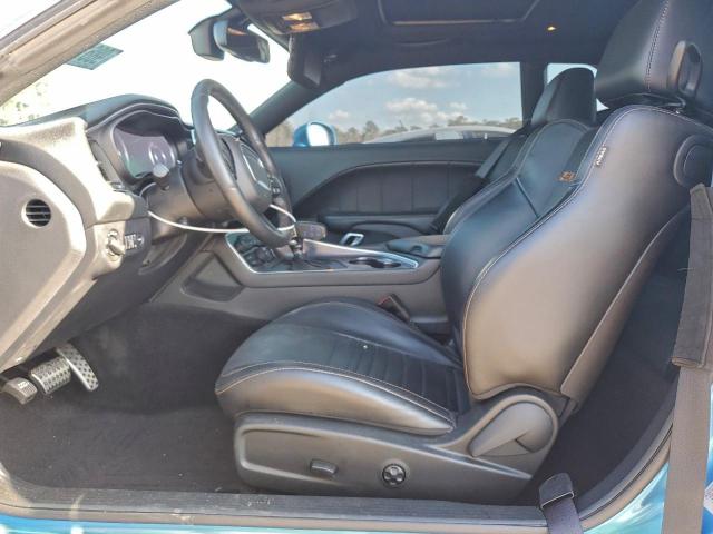 Dodge Challenger R/t Scat Pack Image 10