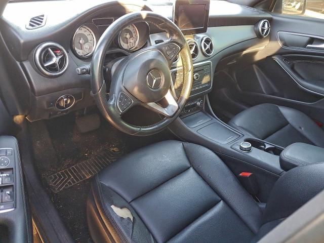 Mercedes-Benz Cla-class 250 Image 9
