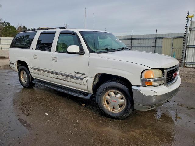 GMC Yukon C1500 Image 4