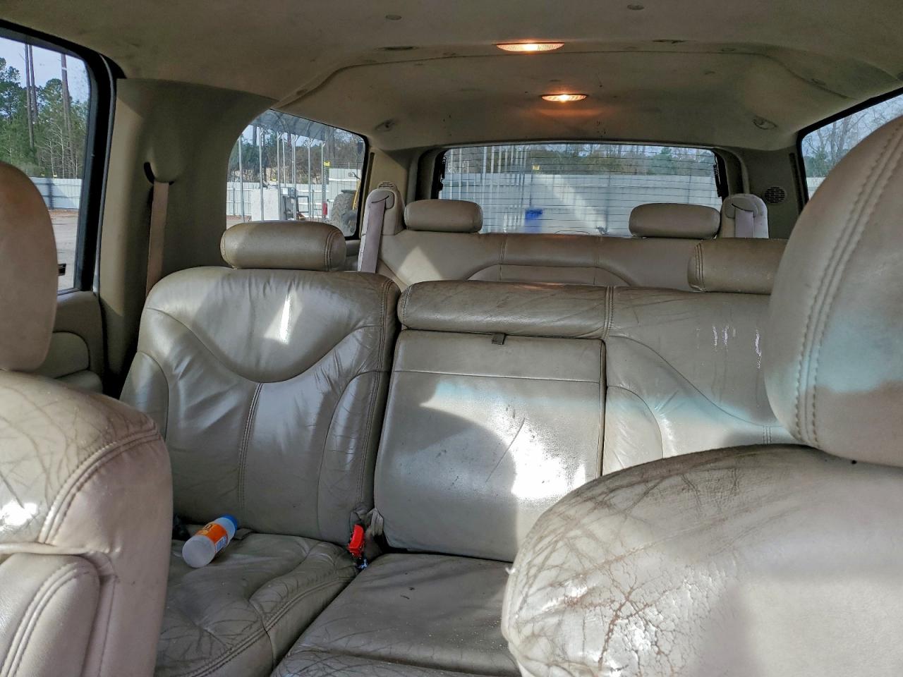GMC Yukon C1500 Image 7