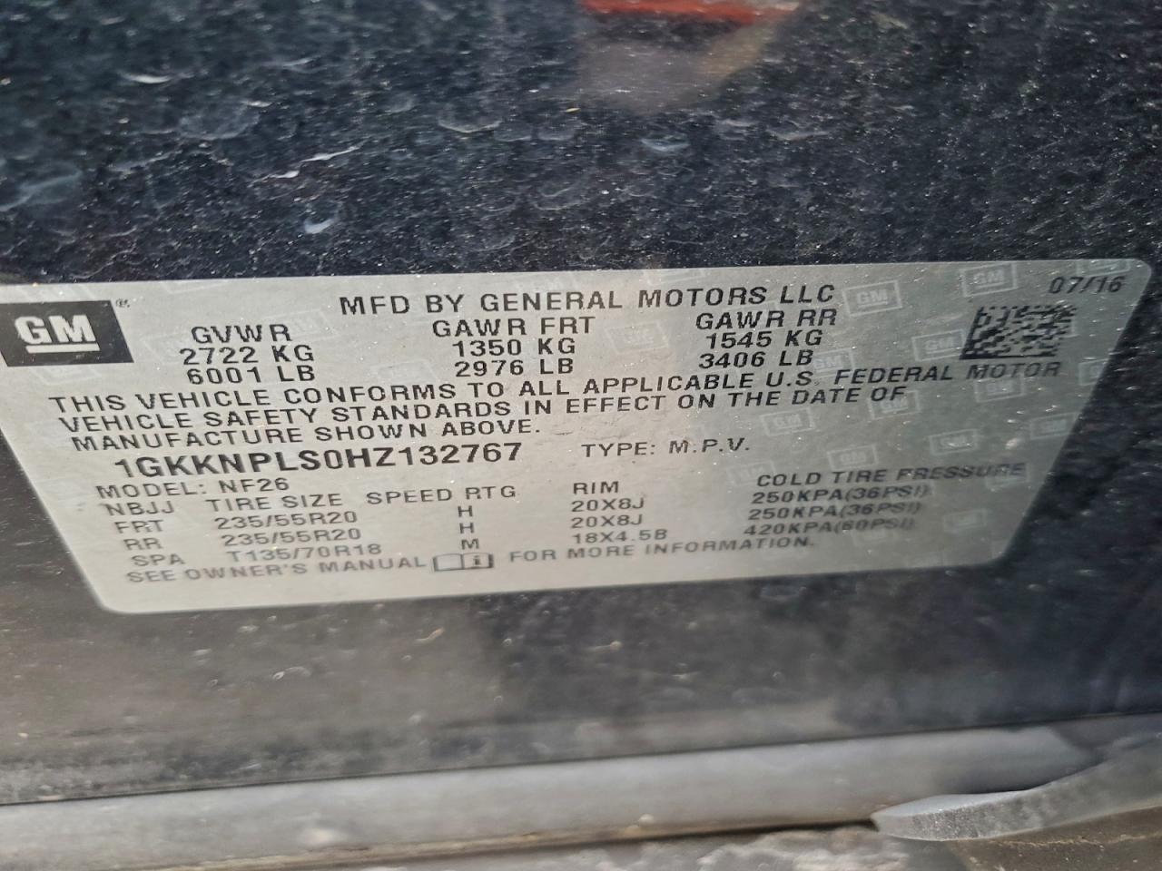 GMC Acadia Denali Image 13