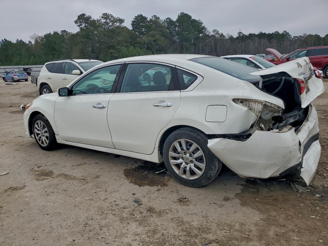 Nissan Altima 2.5 Image 12