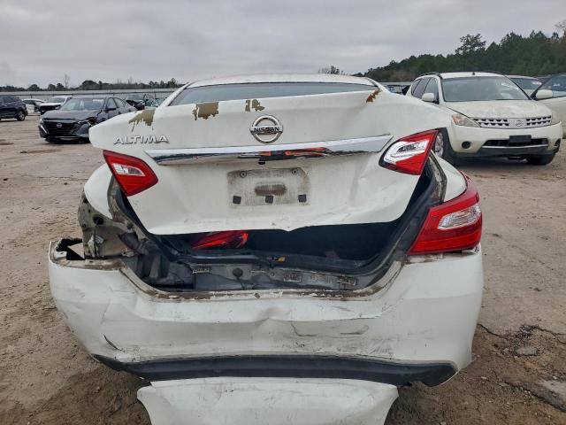 Nissan Altima 2.5 Image 5