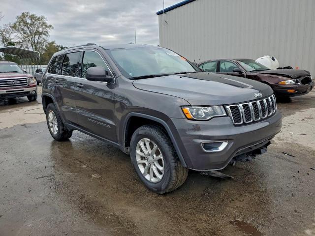 Jeep Grand Cherokee Laredo Image 7