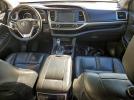 Toyota Highlander Se Image 10